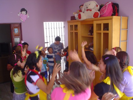 Visita ao orfanato Nosso lar em Esperança - PB